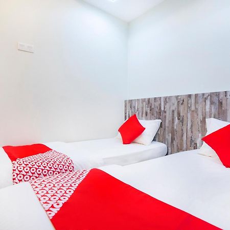Hope Hotel Johor Bahru Bagian luar foto